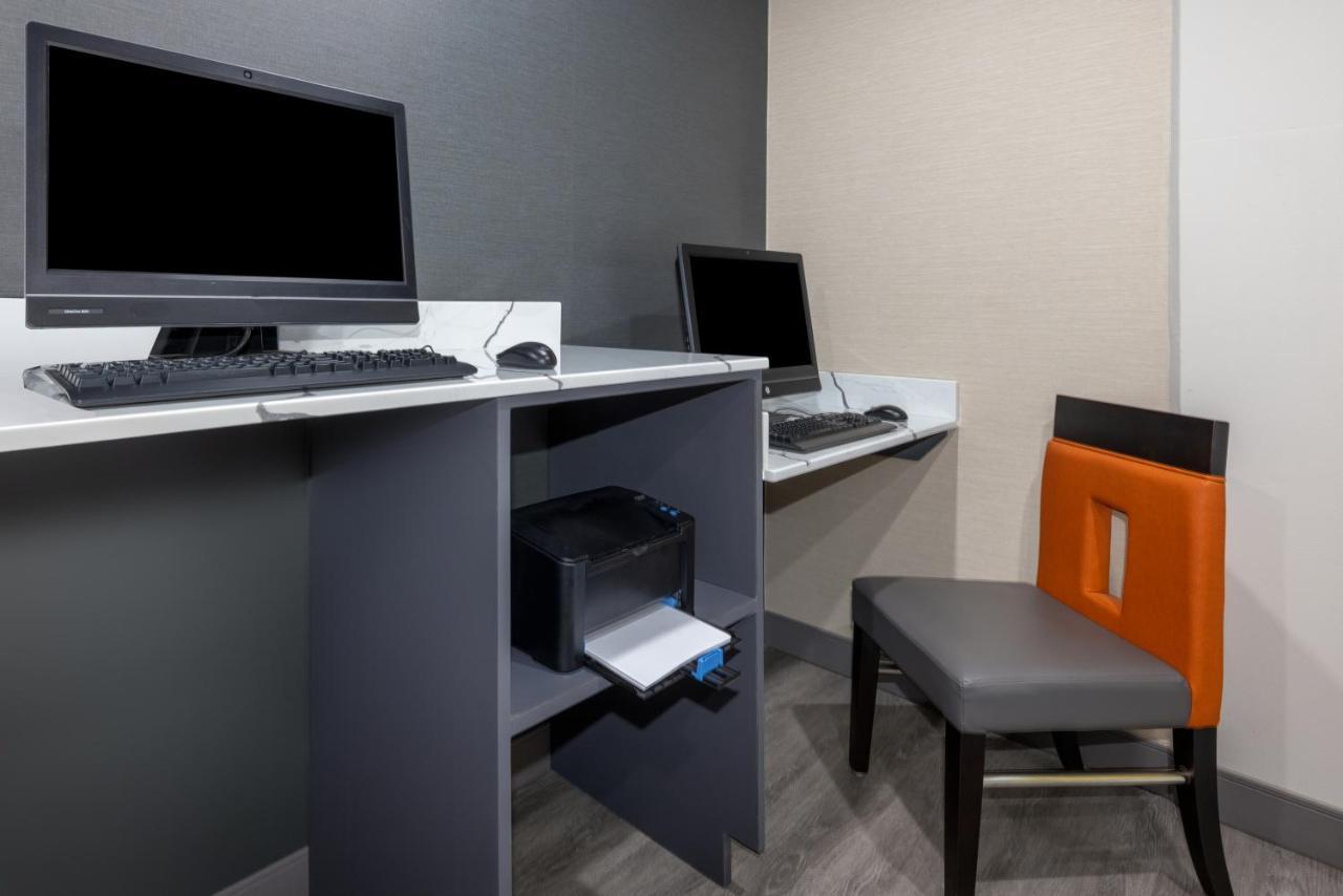 La Quinta Inn By Wyndham Lynnwood Dış mekan fotoğraf